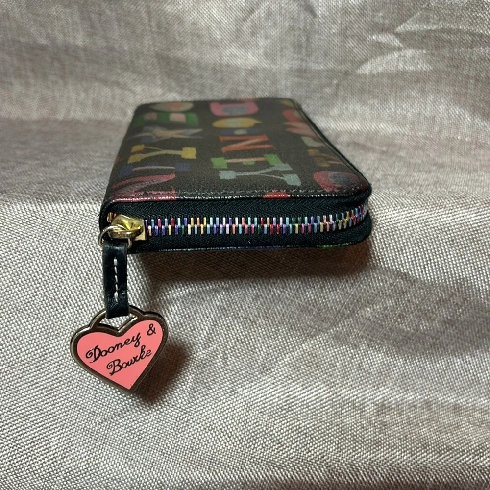 Vintage RARE Dooney and Bourke Large Zip Around Doodle Wallet